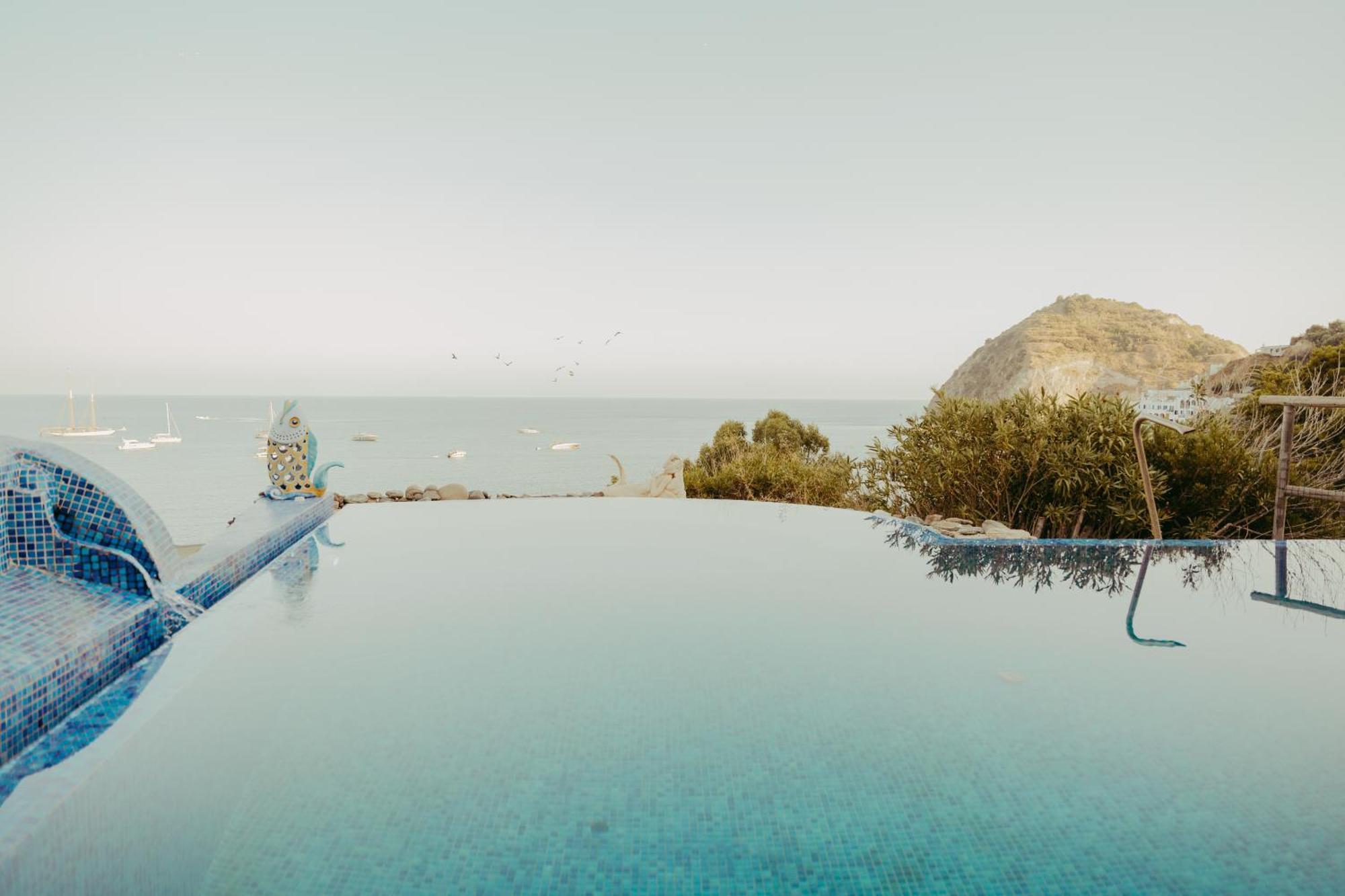 Hotel Ferdinando Beach & Thermal Spa Sant'Angelo  ภายนอก รูปภาพ
